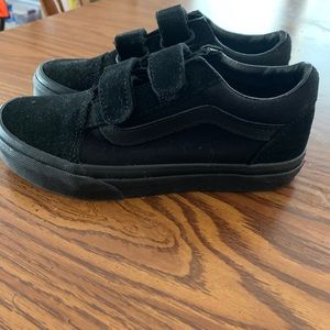 Boys VANS sk8 size 1.0 black on black